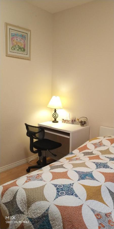 Helen'S House / Close To Skytrain And Airport แวนคูเวอร์ ภายนอก รูปภาพ