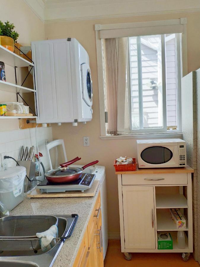 Helen'S House / Close To Skytrain And Airport แวนคูเวอร์ ภายนอก รูปภาพ