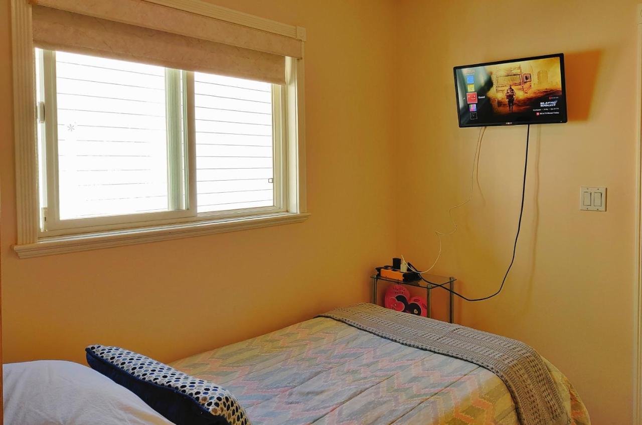 Helen'S House / Close To Skytrain And Airport แวนคูเวอร์ ภายนอก รูปภาพ